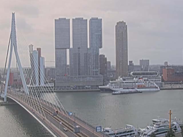 Hanseatic Nature aan Cruise Terminal Rotterdam